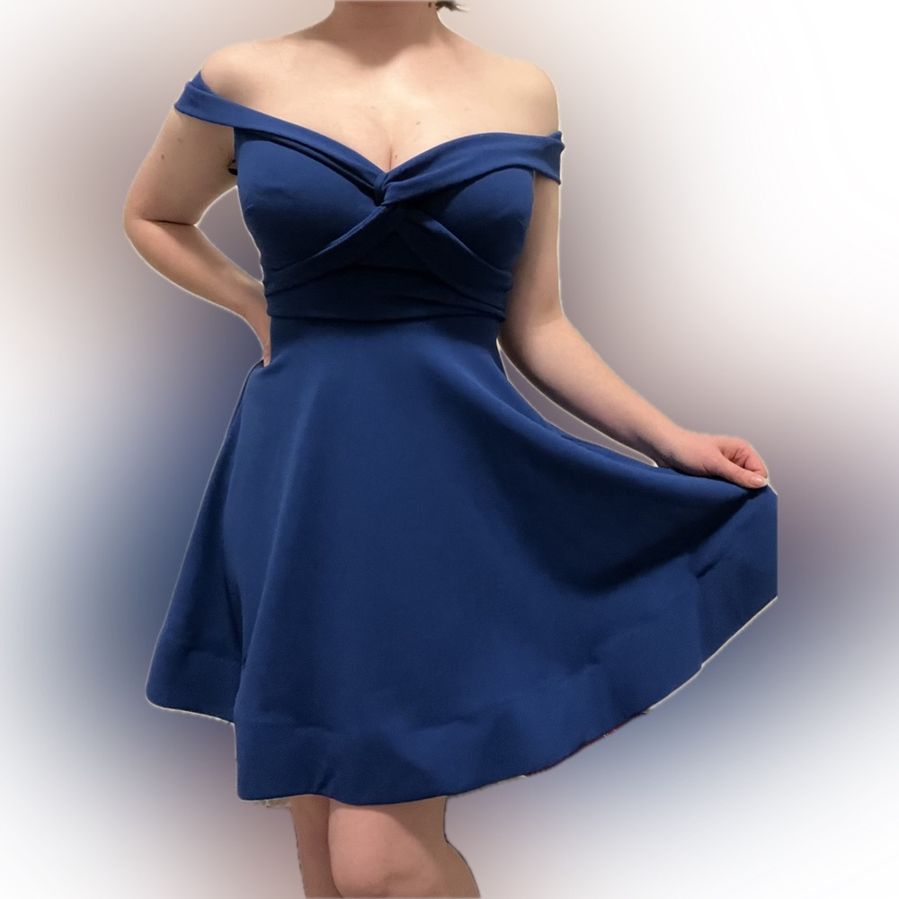 b. darlin juniors off the shoulder dress 
size 1/2